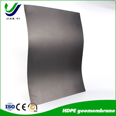 Soluzioni sicure per la fusione: geomembrane HDPE resistenti alla corrosione per contenimento dell'acqua di lixiviazione e di processo
