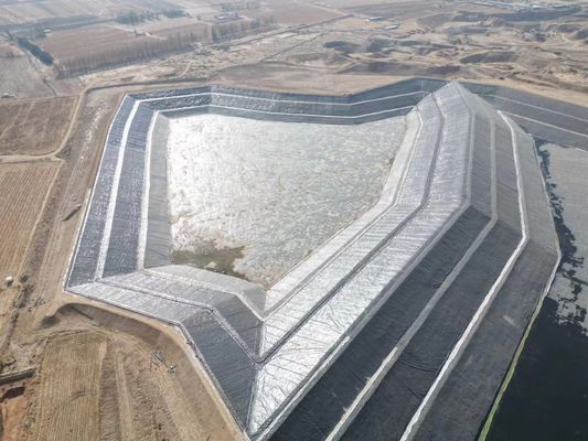 Geomembrana in HDPE di eccellente resistenza chimica per un controllo efficace delle infiltrazioni nelle applicazioni di ingegneria ambientale