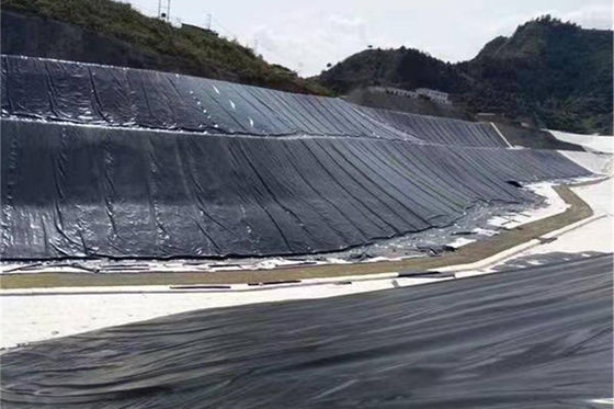 Barriera fluida superiore e protezione a lungo termine Geomembrana HDPE